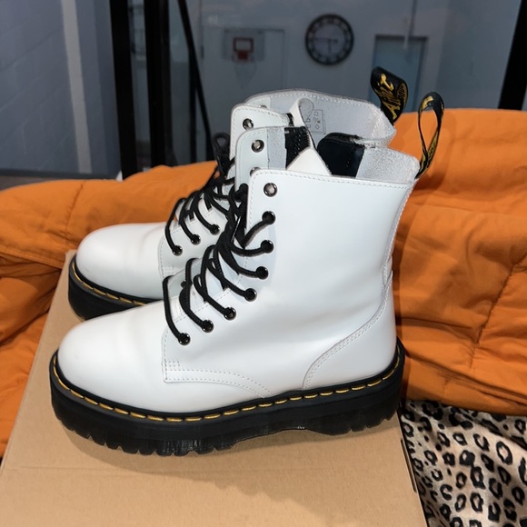 JADON SMOOTH LEATHER PLATFORM BOOTS - Picture 8 of 9